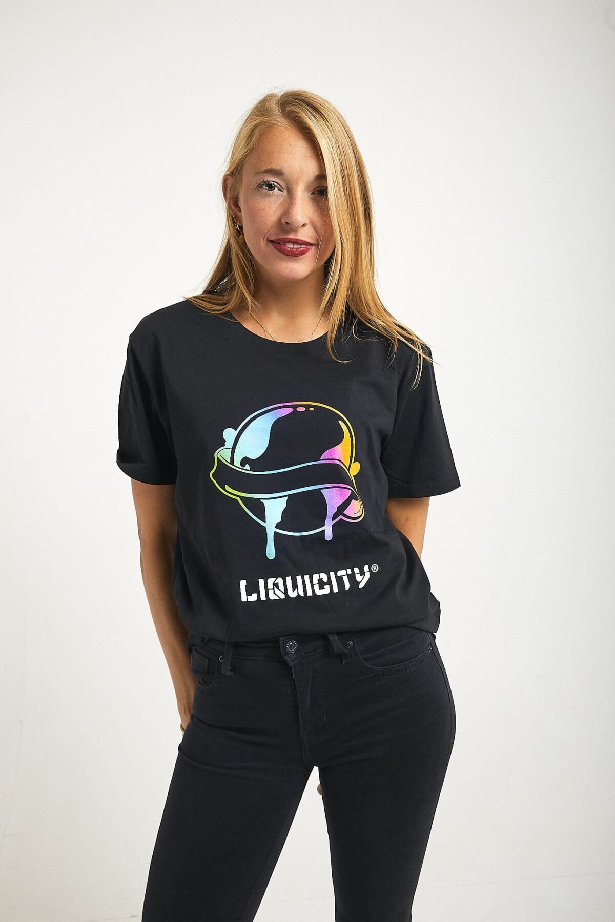 Liquicity Merchandise 2018 T-Shirt Black Rainbow Globe