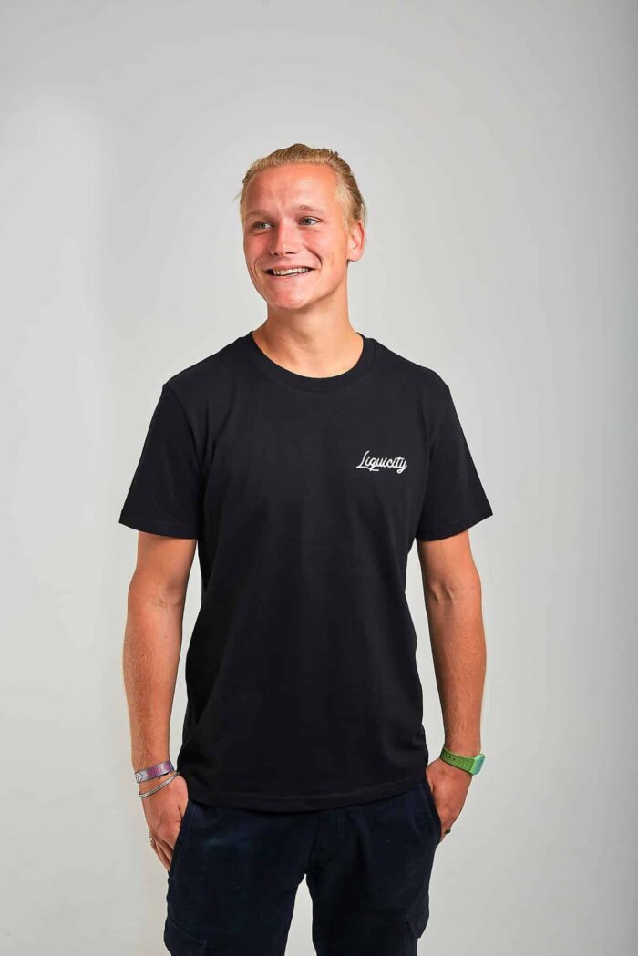 T-Shirt Embroidered Text