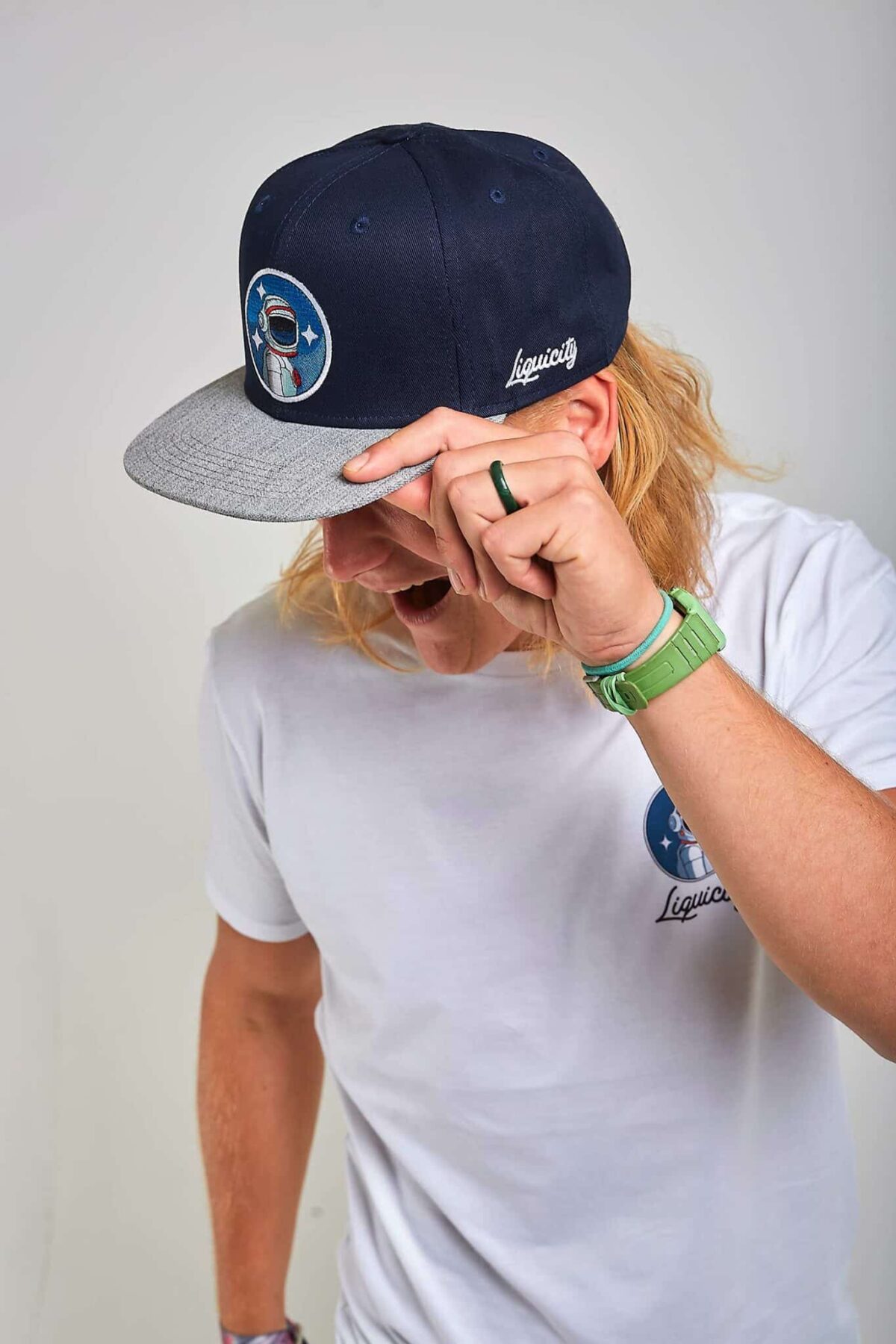 Snapback Astronaut
