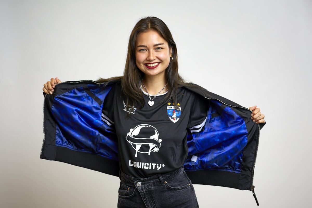 Liquicity_Merchandise_September21_1186 Jacket Mk II