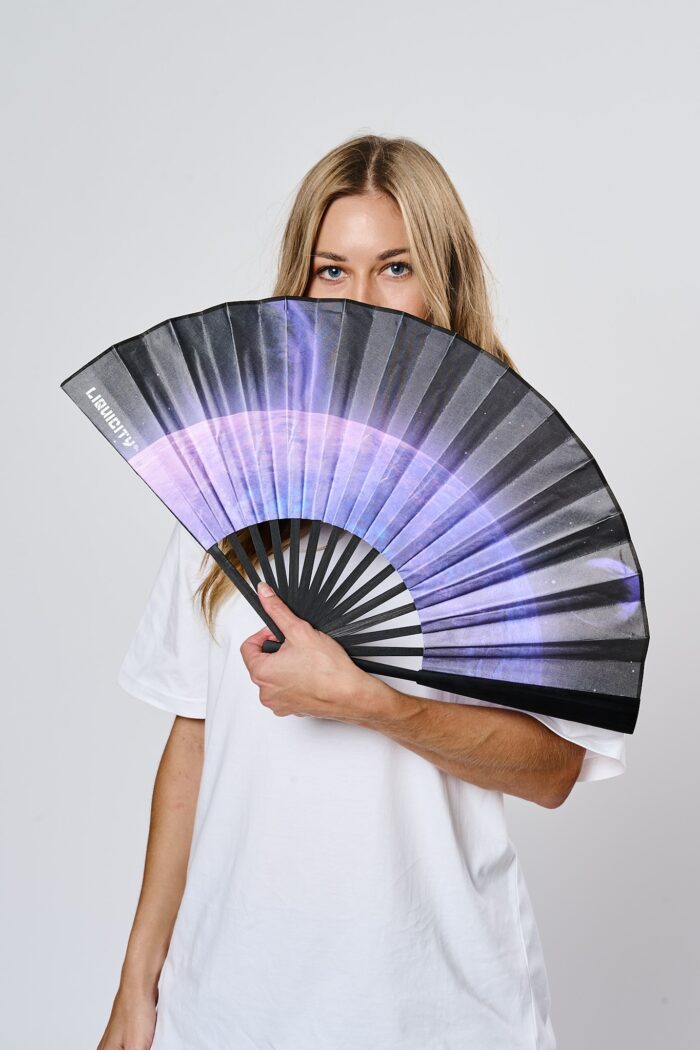 2025-07-12-liquicitymerch0638_LR Hand Fan LED